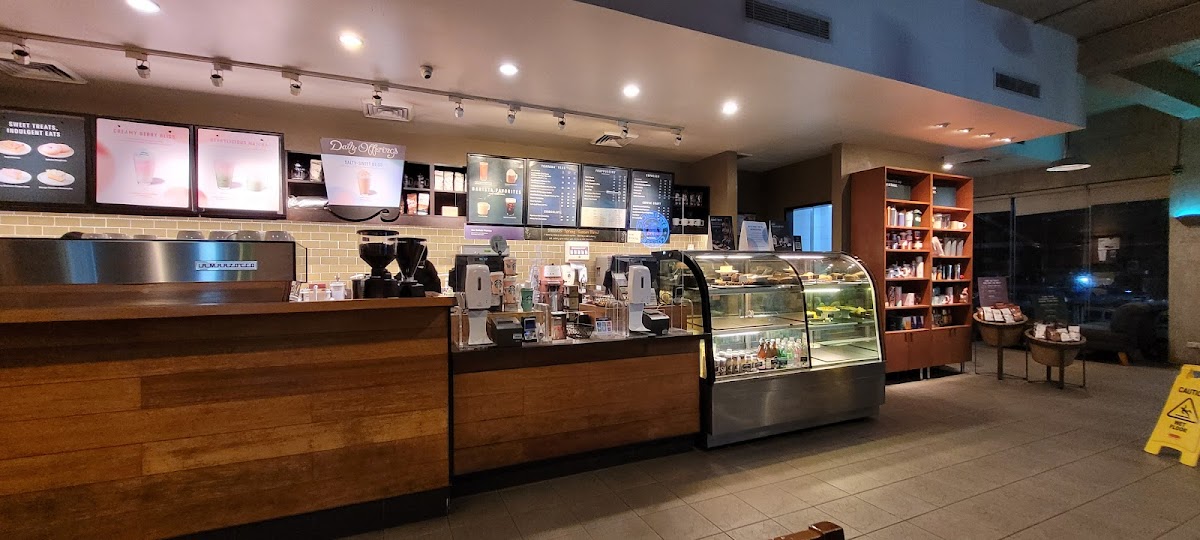 Starbucks BF Homes Aguirre